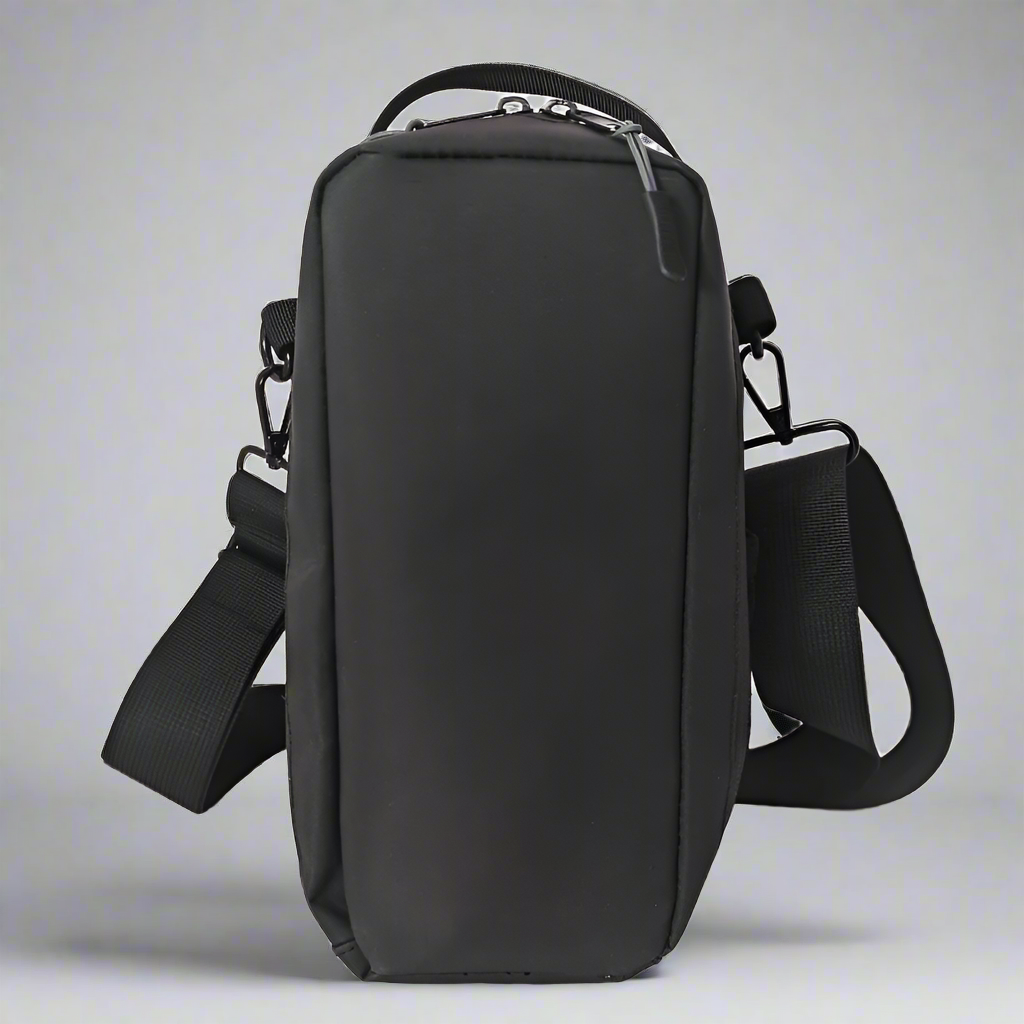 New Magnetic Gym Bag - Securely Attaches to Equipment